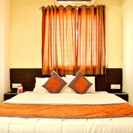 Hotel Vijay Nagar Ιντόρ Εξωτερικό φωτογραφία